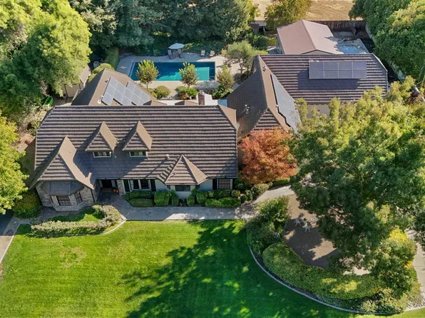 4814 E Morada Ln, Stockton, CA 95212