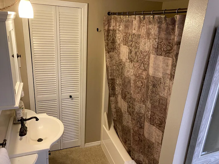 2823 Lake Whatcom Blvd — Photo 8