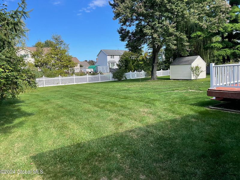 3rd image of 27 Wertman Lane