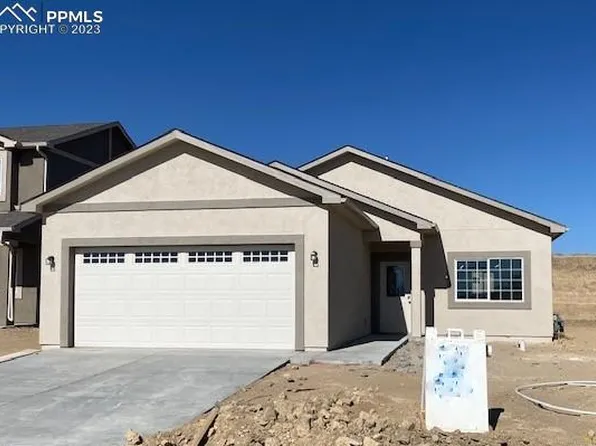 5320 Gannet Ln, Pueblo, CO 81008