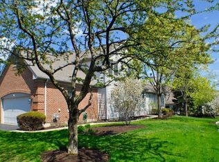 2101 Trowbridge Ct, Glenview, IL 60026