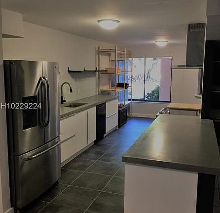 4th image of 9701 N New River Canal Rd APT 106C
