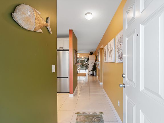 5th image of 1351 Bayshore Drive #304
