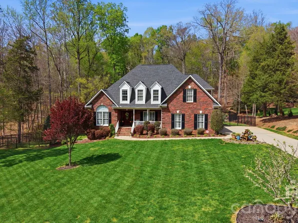 5540 Dogwood Blvd, Kannapolis, NC 28081