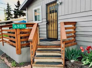 690 N Priest Rd #A, Sequim, WA 98382