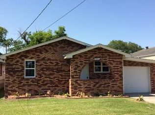 5240 Oak Dr, Marrero, LA 70072