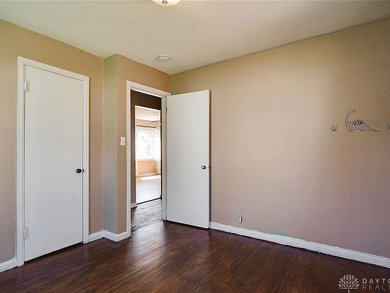 81 Thorpe Dr — Photo 17