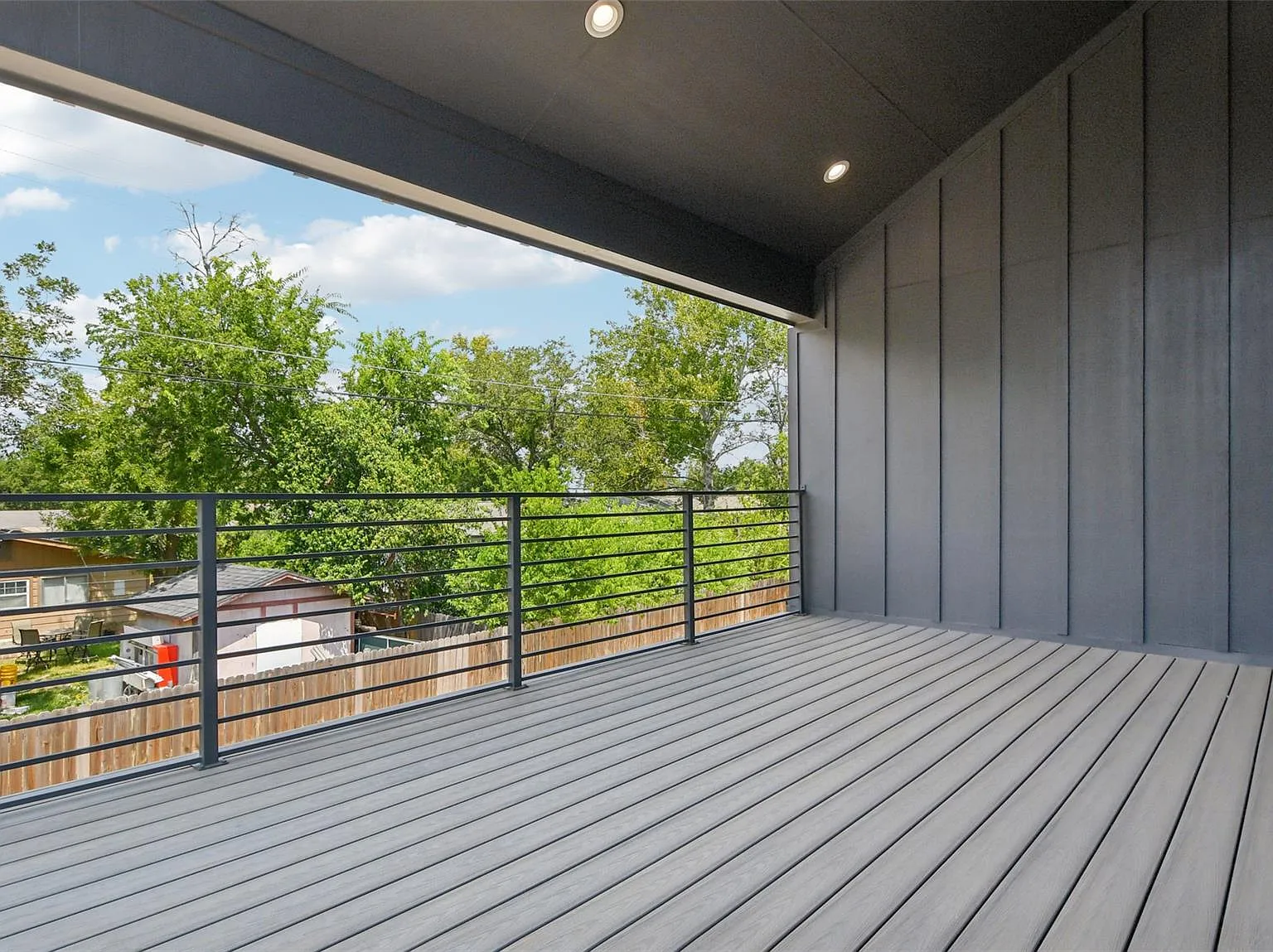 3 bed, 2.5 bath, 1752 sqft, $2,800 — Photo 3