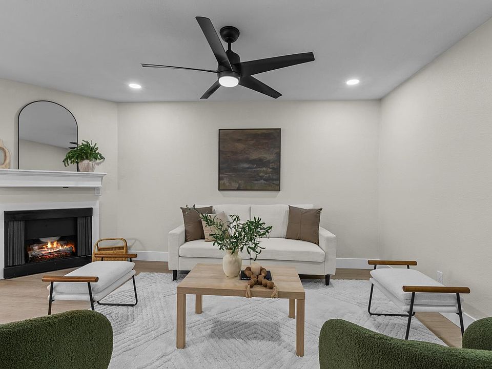 1st image of 2408 Larkspur Ln APT 248