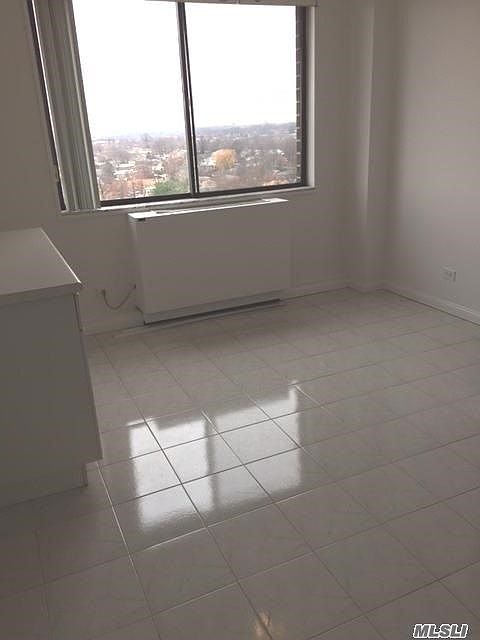 1st image of 2 Bay Club Dr APT 17E