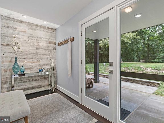 4th image of 11701 Foxvale Ct