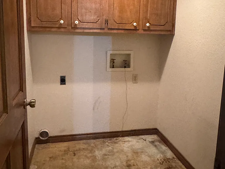 301 S Walnut St — Photo 19