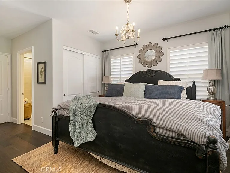 27 Via Monarca St — Photo 41
