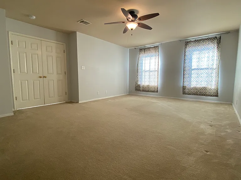 13607 Riverbank Pass — Photo 16