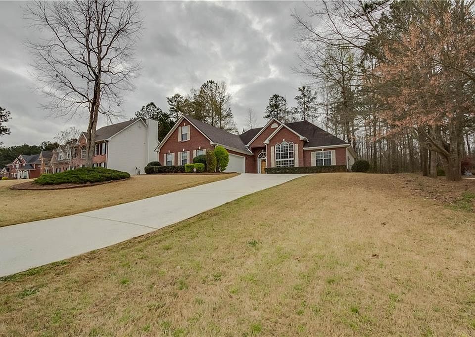 1st image of 743 Lynn Milam Ln
