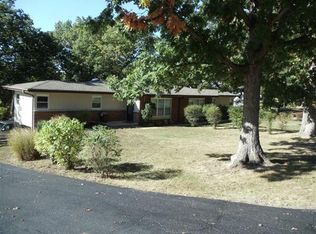 1805 Forest Ln #B, High Ridge, MO 63049