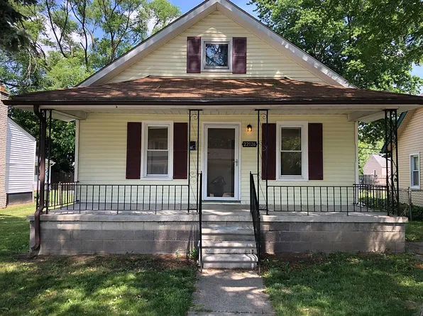 22126 Birchwood Ave, Eastpointe, MI 48021