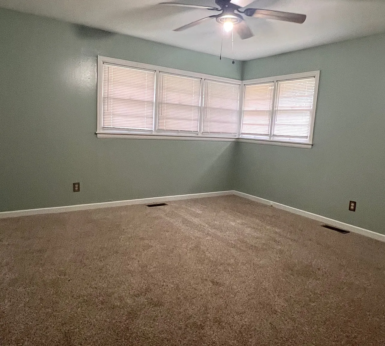 2507 Andrew Jackson Way NE — Photo 4
