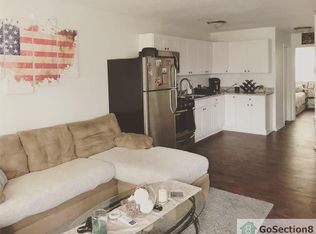 175 S River Rd APT 11, Des Plaines, IL 60016