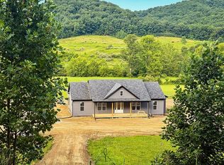 970 Clearfork Rd, Morehead, KY 40351