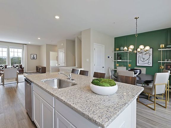 2nd image of 368 Pineda Ln #83