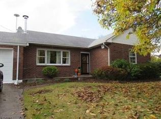 593 Milford Warren Glen Rd, Milford, NJ 08848
