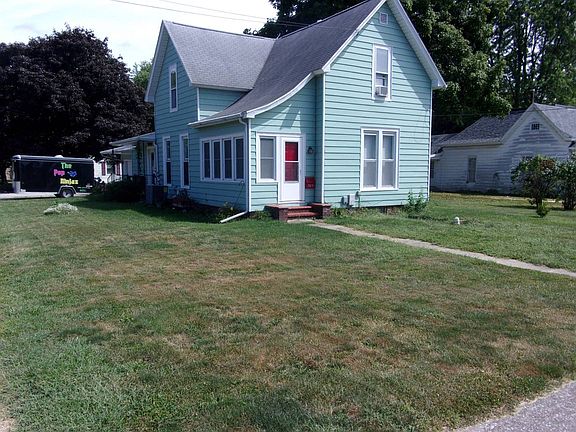 3rd image of 303 S Liberty St