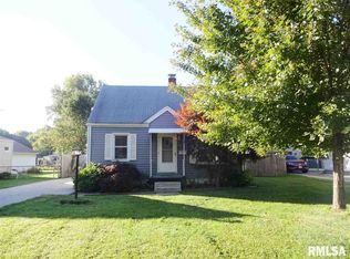 2006 E Hood St, Springfield, IL 62703