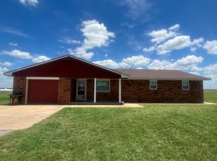 60520 N 2240th Rd, Seiling, OK 73663