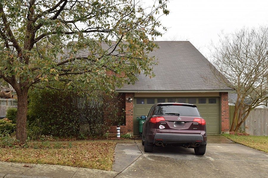 1st image of 3338 Tavern Oaks St