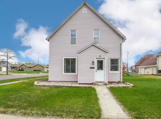 309 N 2nd St, Groton, SD 57445