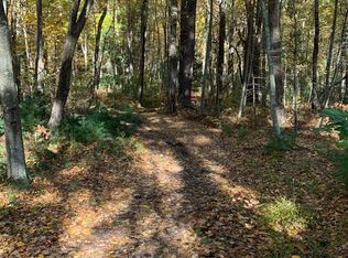 90 Maple St, Sherborn, MA 01770