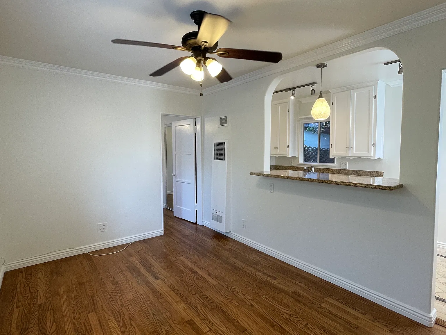 1 bed, 500 sqft, $2,850 — Photo 3