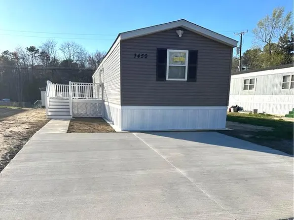 3450 New Moon St, Browns Mills, NJ 08015