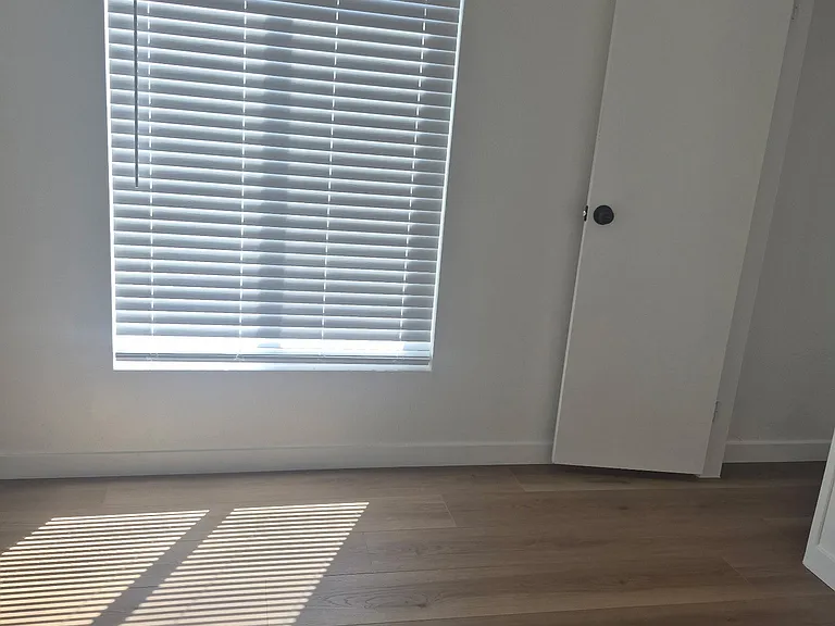 8391 San Fernando Rd #12 — Photo 2