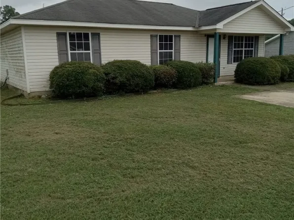3211 Cherrystone Ave, Tuscaloosa, AL 35401