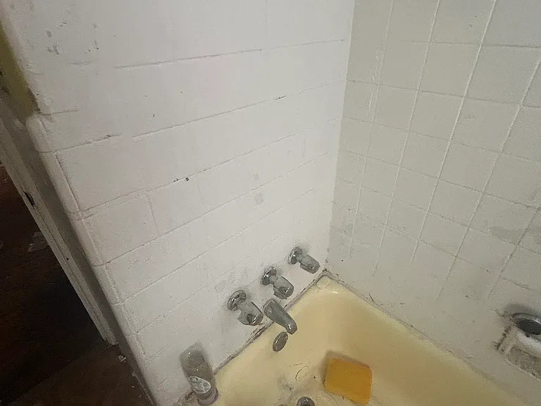 3306 York Ct — Photo 40