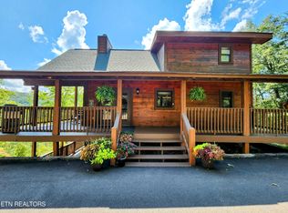 2644 Raccoon Hollow Way, Sevierville, TN 37862