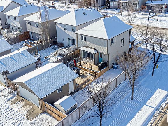 3rd image of 155 Summerwood Dr