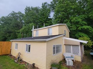 4375 Kimmons Dr, Dryden, MI