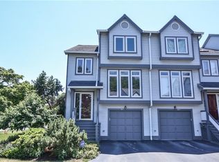 811 Edgewood Ave, Rochester, NY 14618