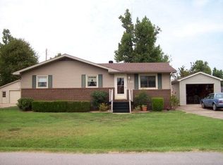 741 Choctaw St, Madisonville, KY