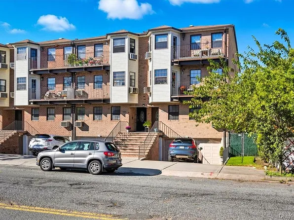 151-16 79th St #2L3, Howard Beach, NY 11414