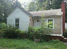1st image of 3515 Delrose Dr