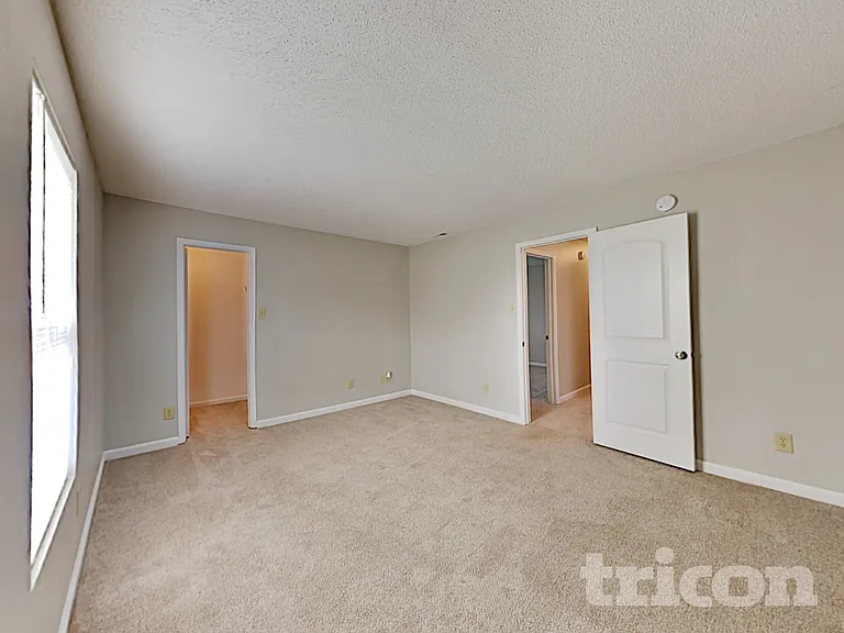 7921 Crackling Ln — Photo 27