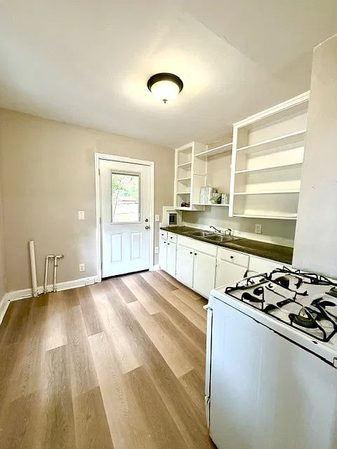 13 Kingsgate Drive - 1 — Photo 4