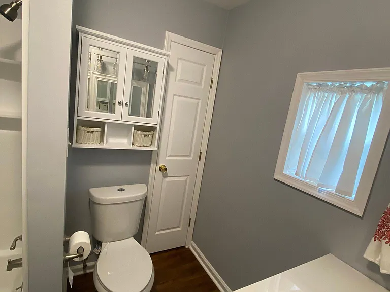 57 Ashlawn Dr — Photo 8