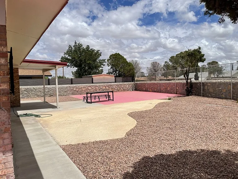 10604 Fieldrock Ct — Photo 10