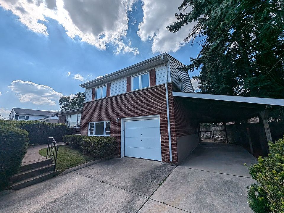 1st image of 901 Winston Dr