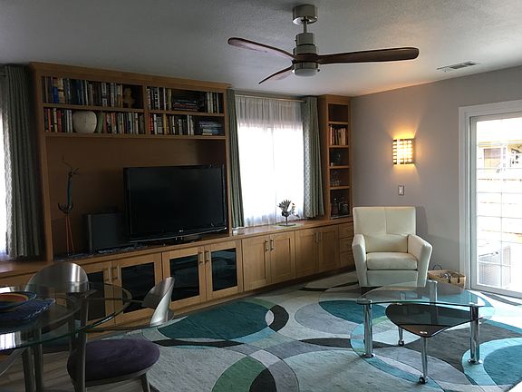 3rd image of 107 Sequoia Dr